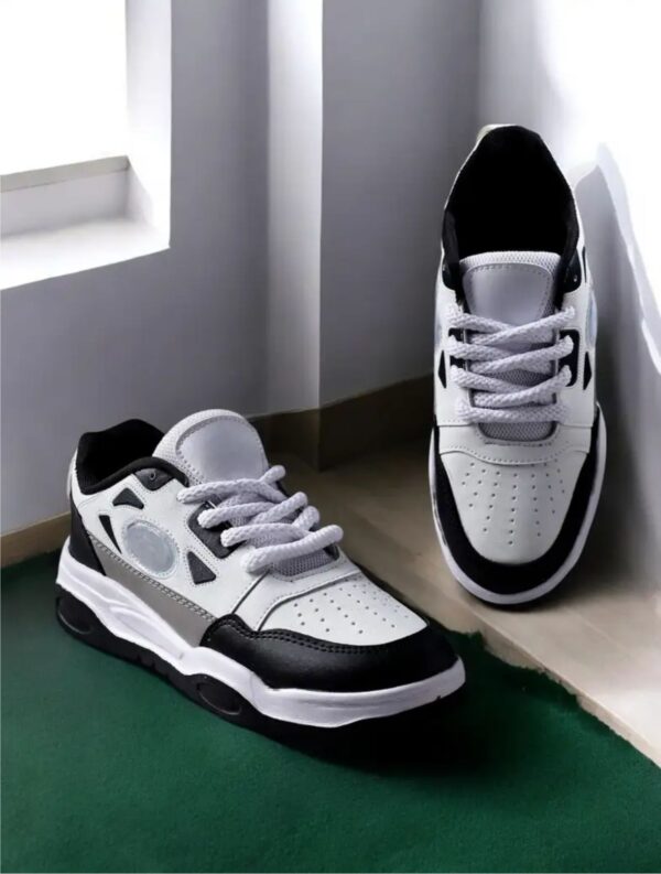 Nike shoses